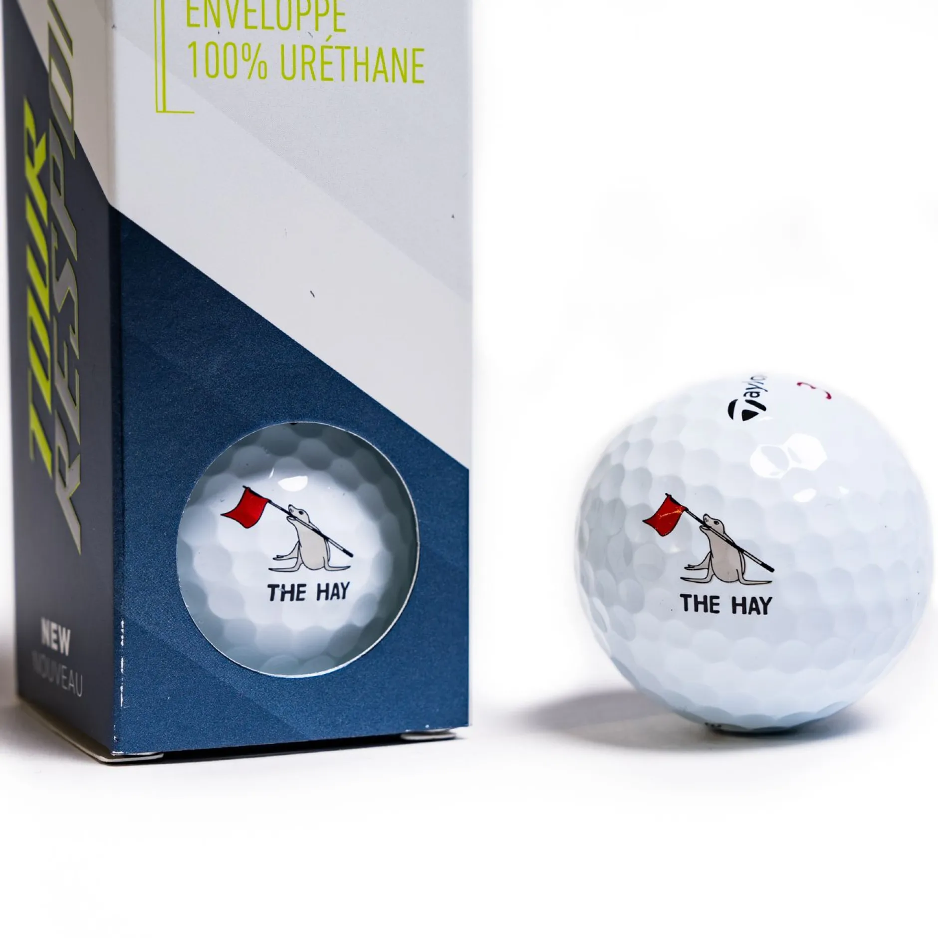 Pebble Beach The Hay Tour Response Sleeve Of Golf Balls By Taylormade